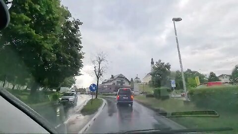 Highlight 0:40 – 5:40 von LIVE Driving and Discovering Austria: An Unforgettable European Adventure