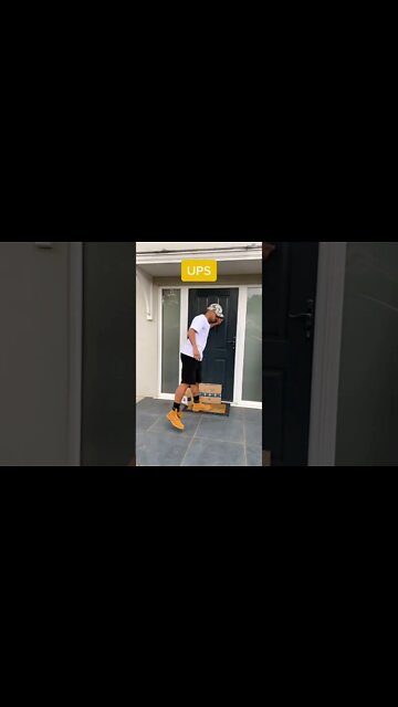 DELIVERIES BE LIKE… 📦😂 #Shorts