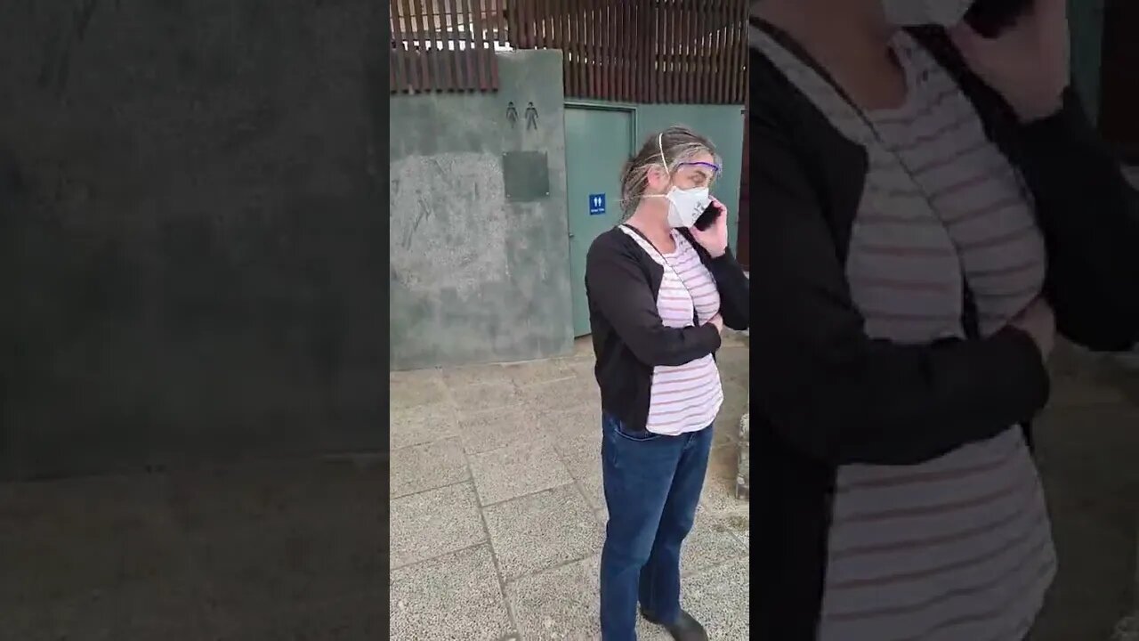 Victorian DHHS Workers "Cleaning" Homeless People from their Homes - 17 Sept/ 2021 @ 14:06hrs AEST