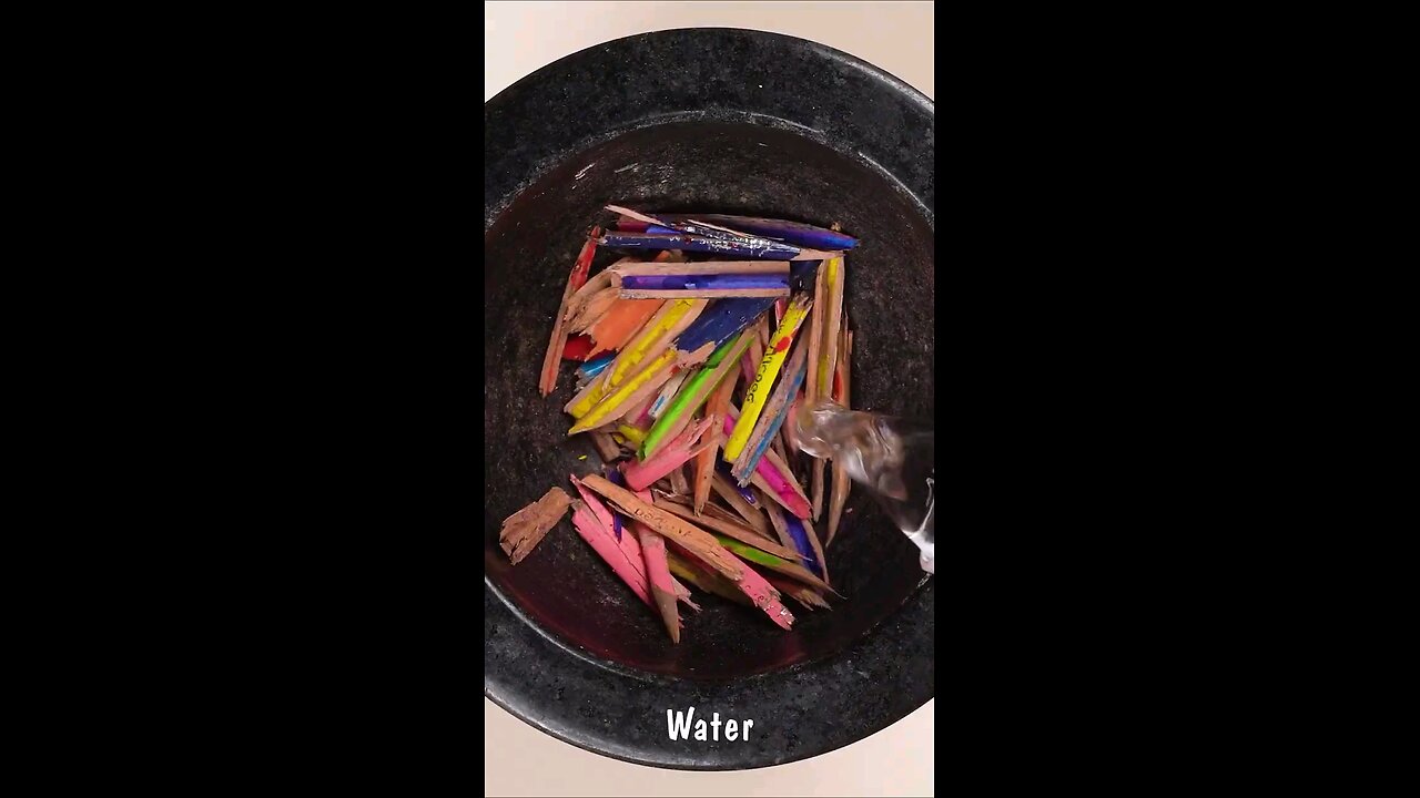 crayons face mask ASMR video
