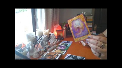 ♋CANCER MID January - MID February 2022 🔮 CANCER - What you are ASKING for 🤗 Is COMING very SOON😉😉