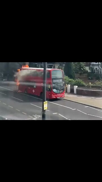 Bus catches on fire in London
