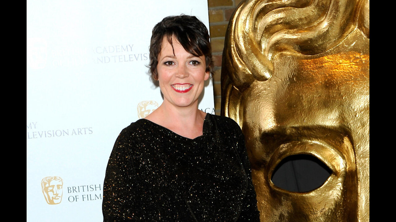 Olivia Colman slams vile trolls