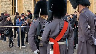 3 o'clock inspection #toweroflondon