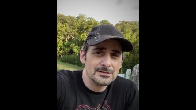 Country star Brad Paisley stars in local fireworks safety video