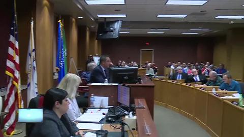 Council votes in favor of expo center funding