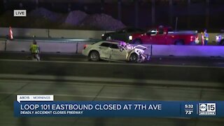 Crash shuts down Loop 101 near 7th Ave.