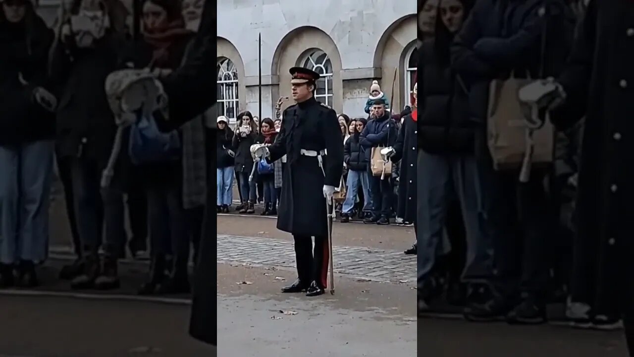 The guard shouts in fiel #horseguardsparade