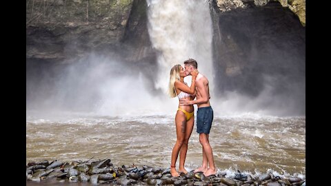 Nature short video/water fall 🏞️/hills 🏞️#nature#nature ride🏍️