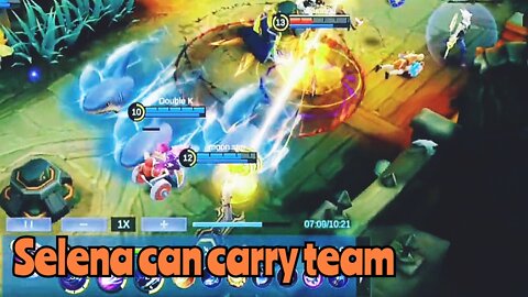 Selena can carry team