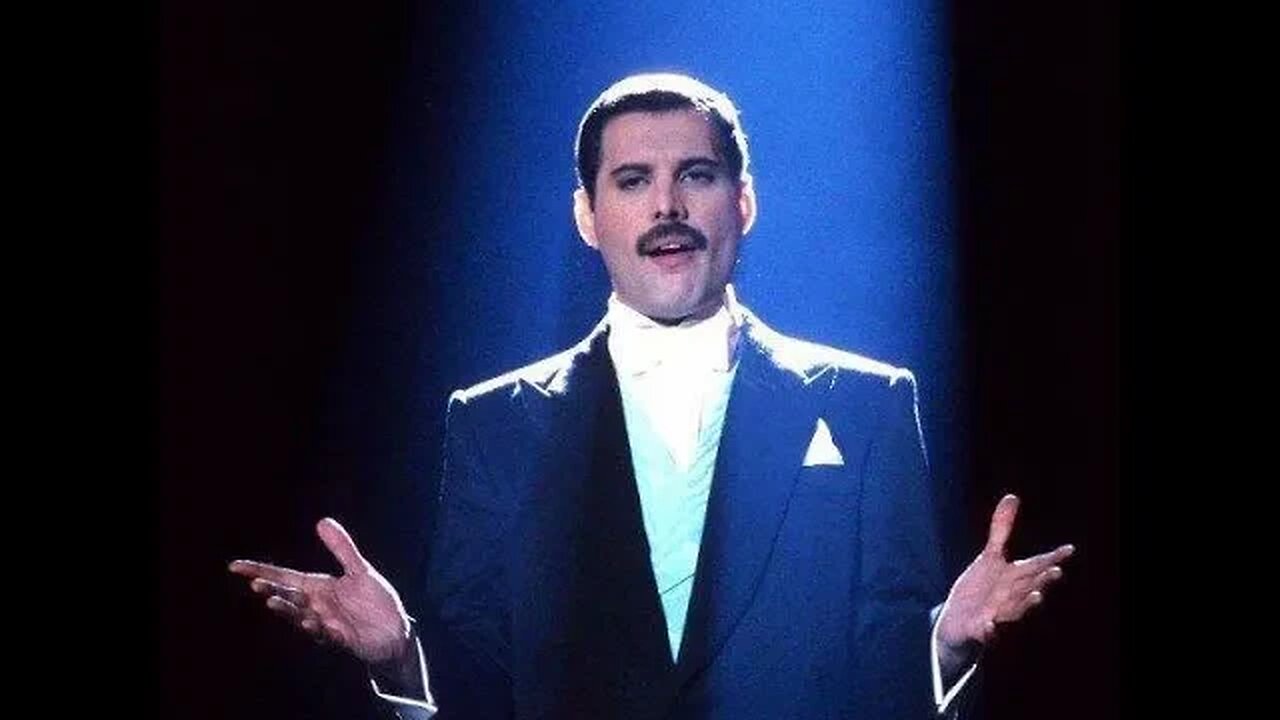 Freddie Mercury - El Condor Pasa (If I Could) [Simon and Garfunkel AI Cover] (Short) #freddiemercury
