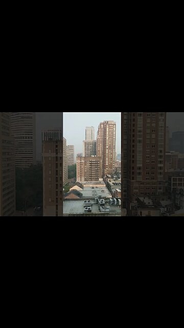 A Real view of #canadianwildfire smoke having arrived in Philadelphia