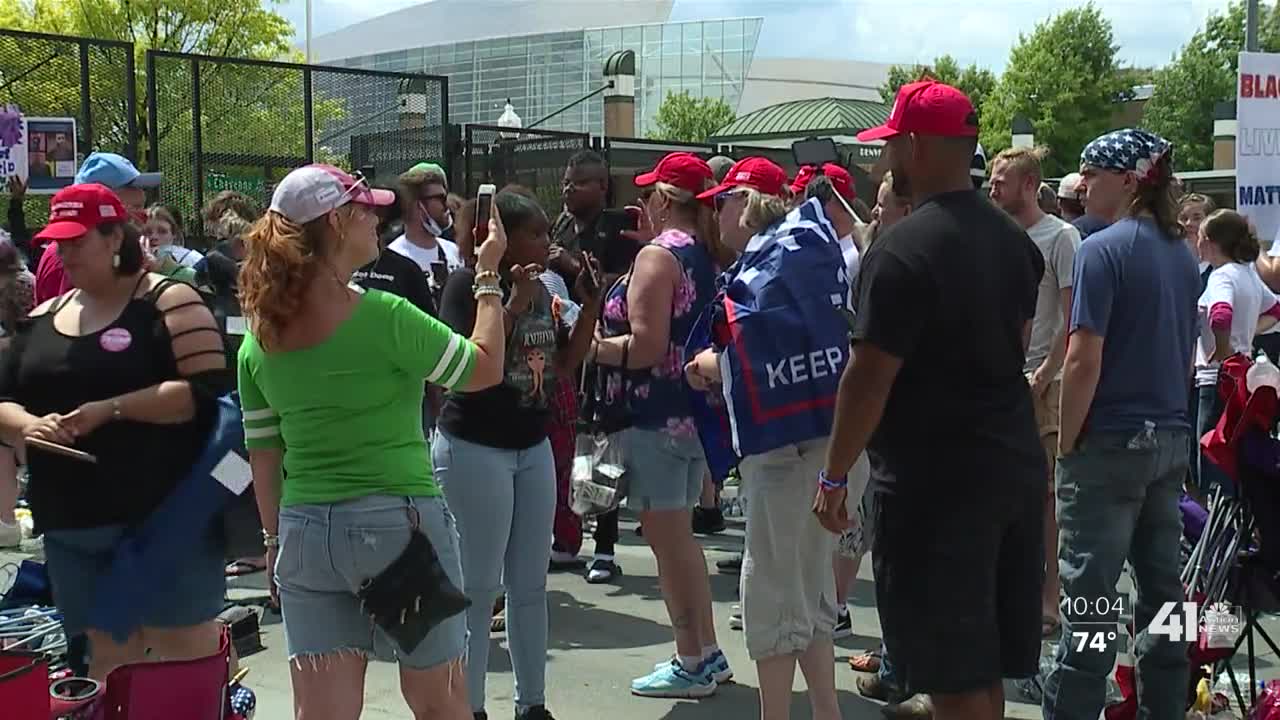 Protesters, Trump supporters have dialogue at Tulsa rally