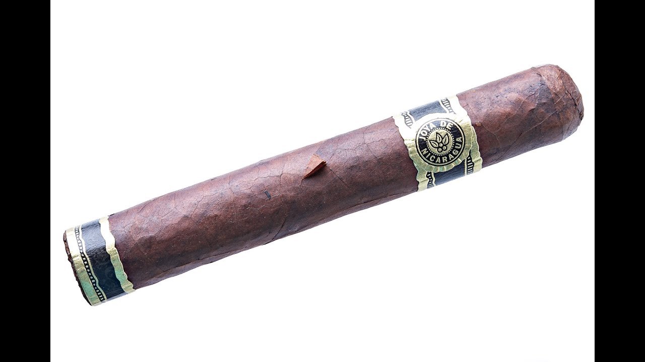 Joya de Nicaragua Antaño Dark Corojo El Martillo Cigar Review