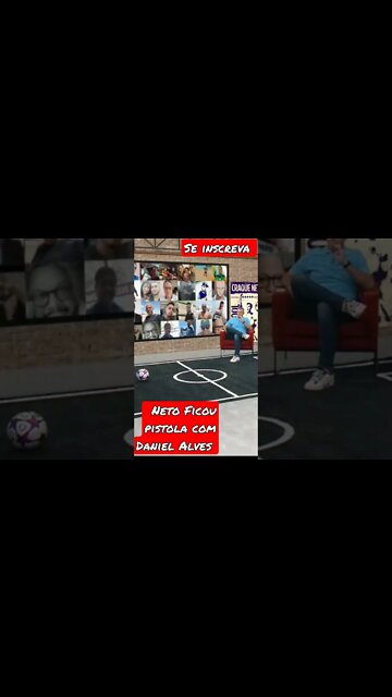 Daniel Alves quase quebra o tornozelo do Pedro e Neto fica pistola... #selecaobrasileira #pedro