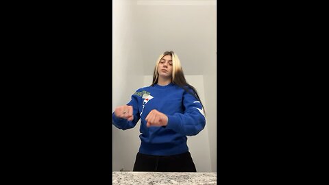 😂 (it’s.bluntly.irlyn or sister.b0ng.water)