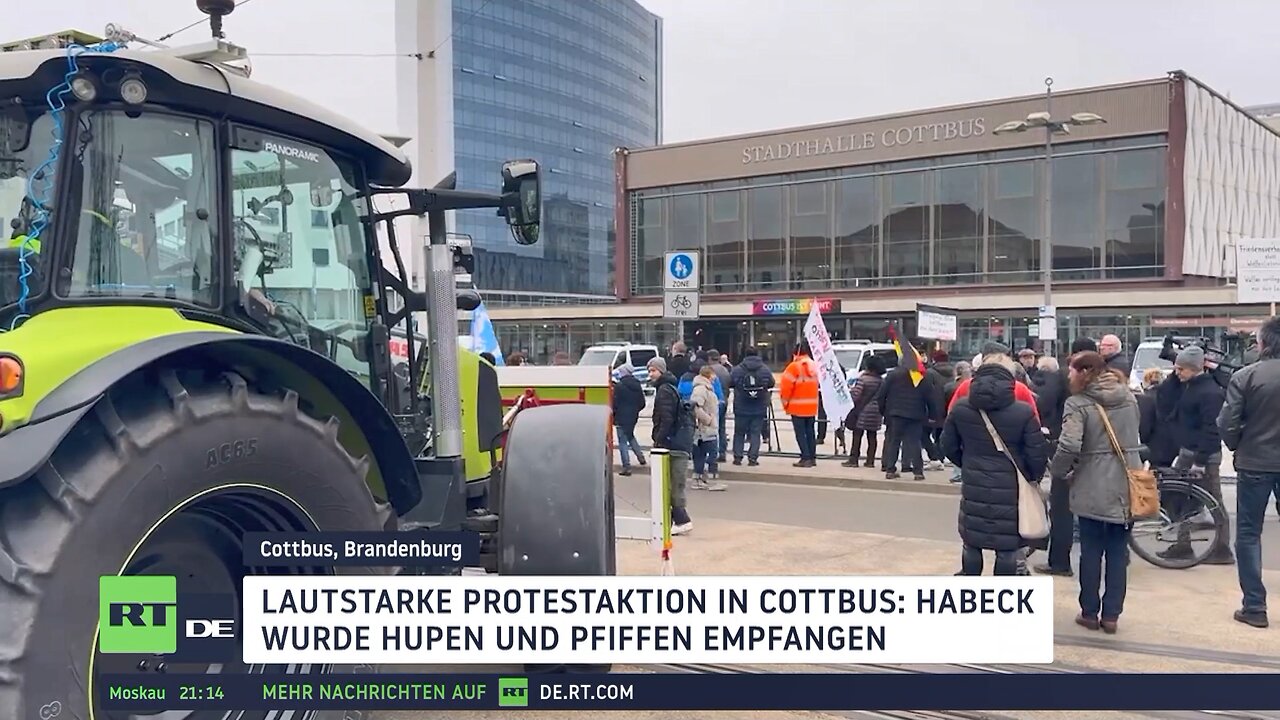 Habeck mit Hupen und Pfiffen empfangen: Lautstarker Protest in Cottbus