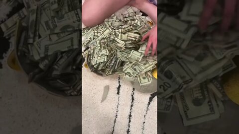 PIGGYBANK 🐷 💴 #shorts #viral #youtubeshorts #subscribe #reels #music #tiktok #foryou