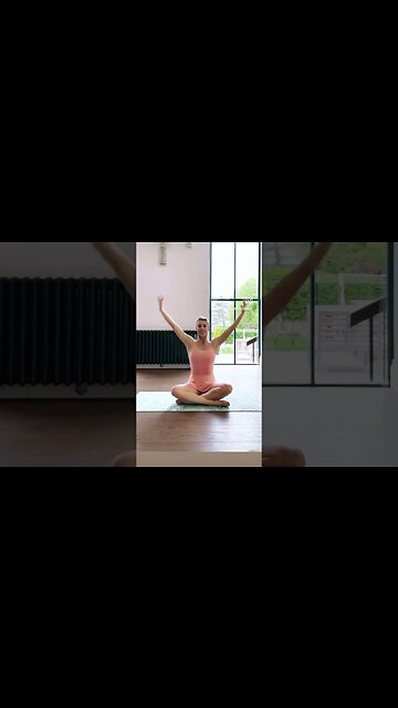 Tension relief mini stretch #stretch #wellbeing #balletfitness