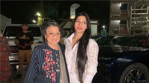 Tanishaa Mukerji With Mother At The Trail New Webshow Premiere 💖📸