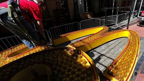 McDonald’s на Таймс Сквер превратят в большой центр содержания мигрантов