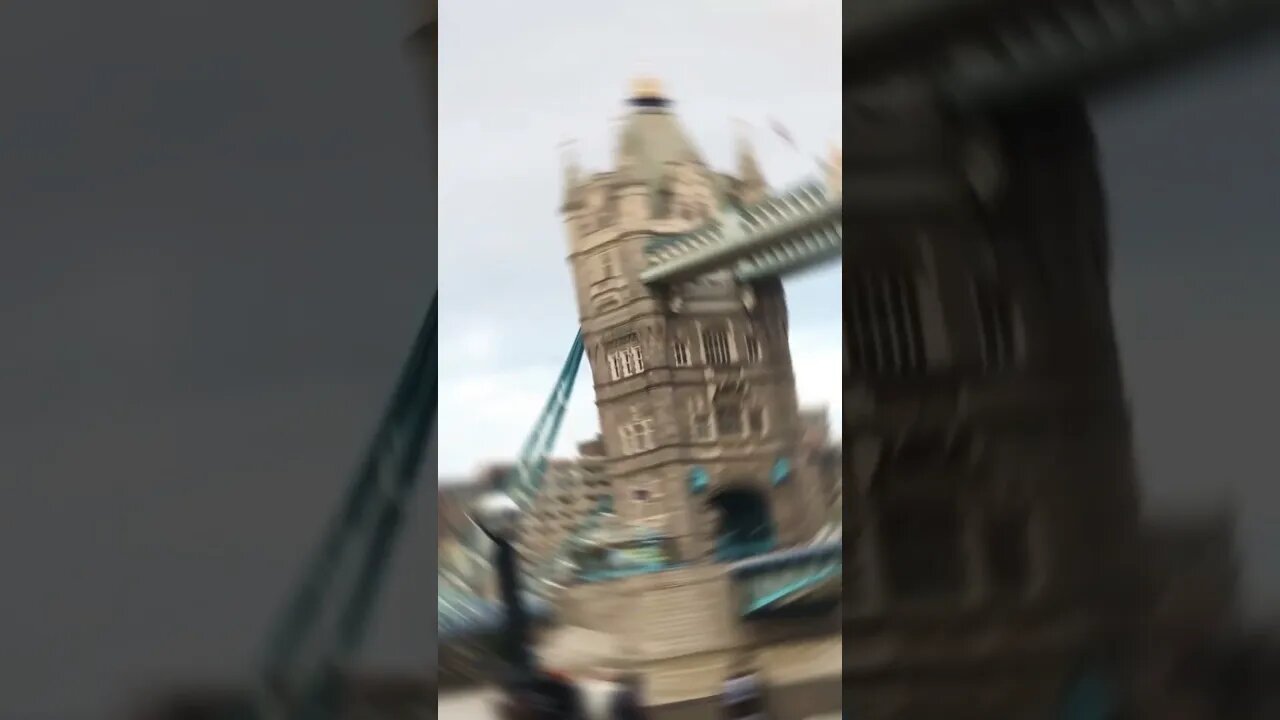 Tower bridge in London #sunilchauhan #ashokchauhan #london #mahesh #sanjuparmar #youtubeshorts