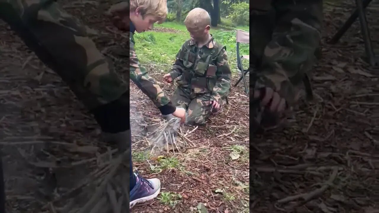 survival fire lighting 🔥 #bushcraft