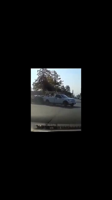 Hit And Run caught on #dashcam