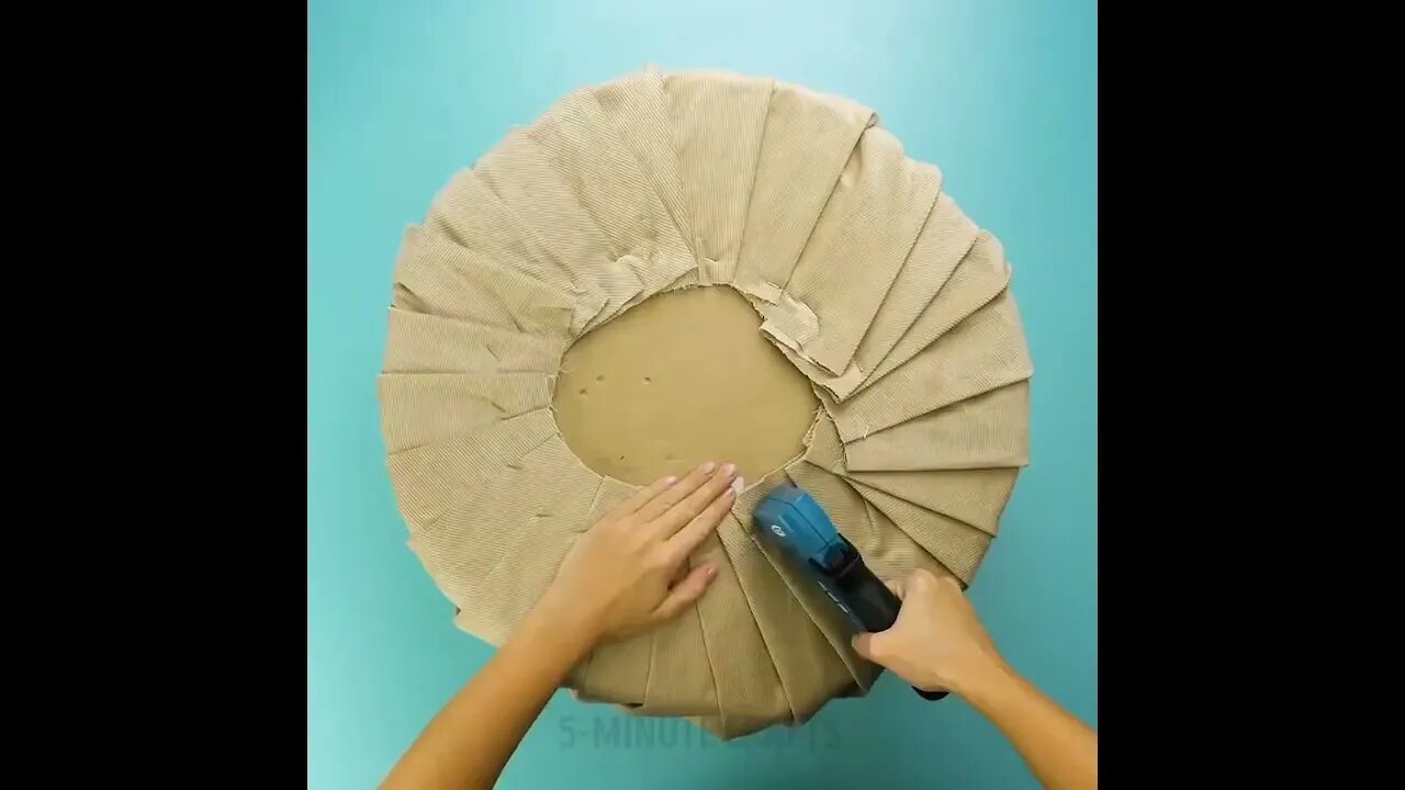 25 DIY FURNITURE AND HOME DECOR IDEAS AND TUTORIALS