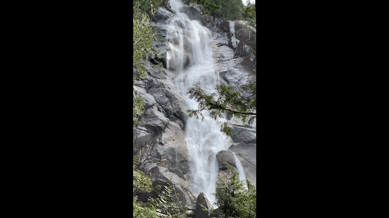 Upclose view of Shannon Waterfalls