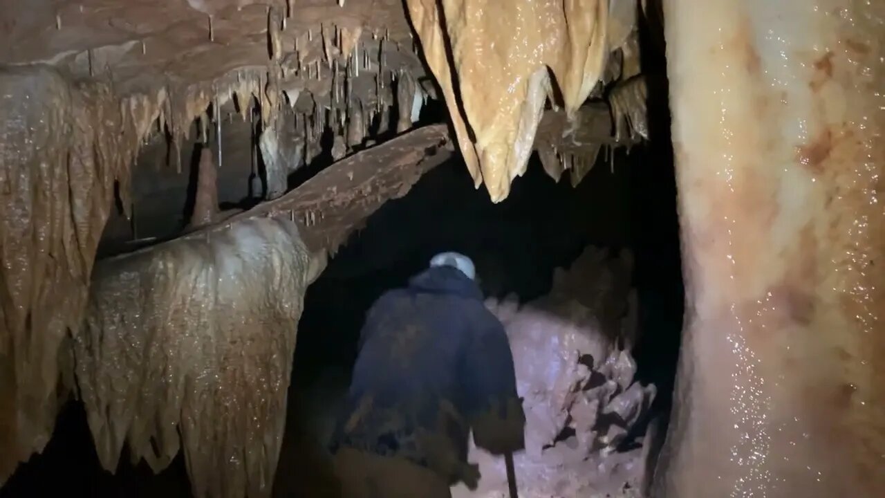 Berry Spring Cave New Exploration the way out new Ozark Hippie Camp