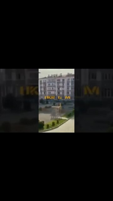 He's running away from the Kiev junta's conscript. People cheer on