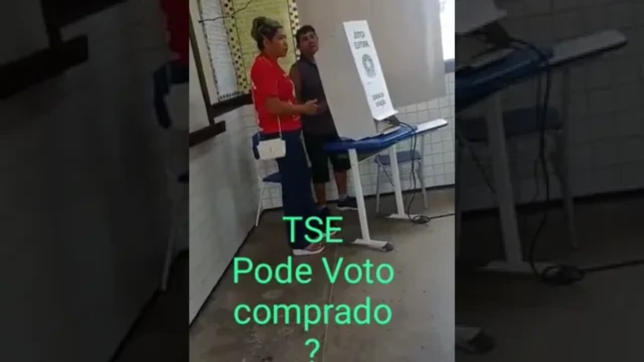 PT compra votos e vai com eleitor até a urna para conferir