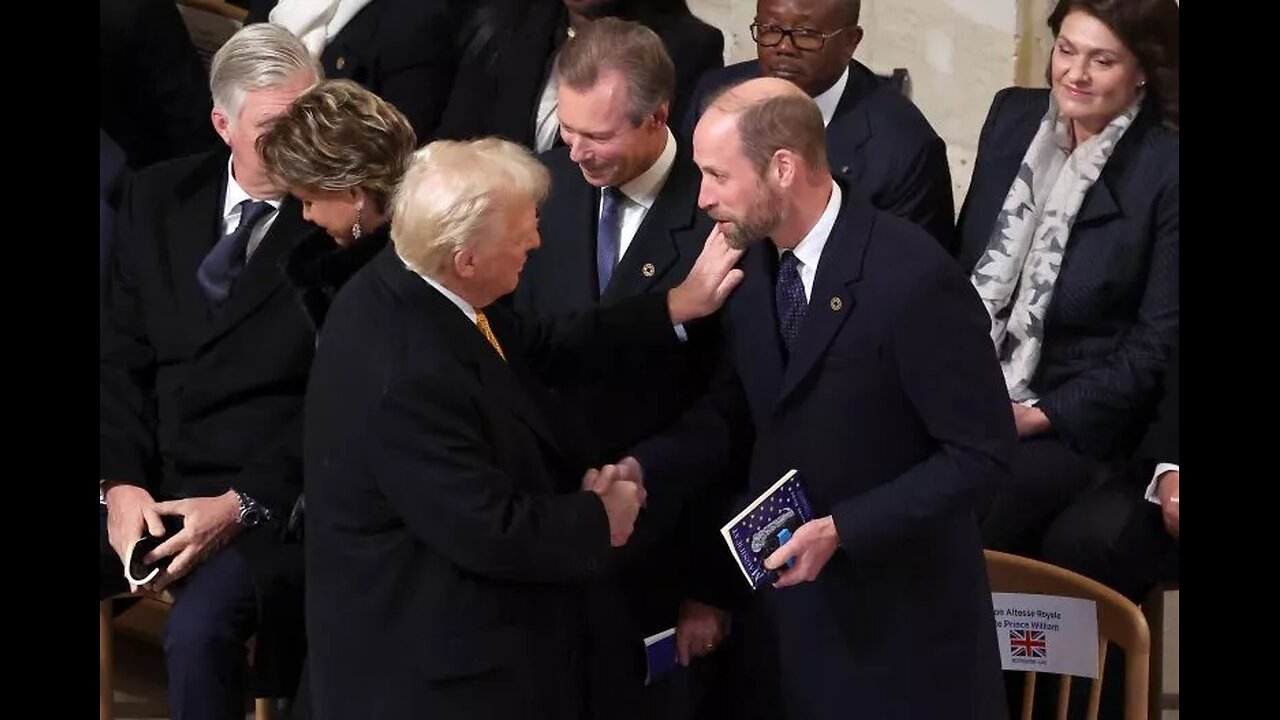 DONALD TRUMP IN PARIS