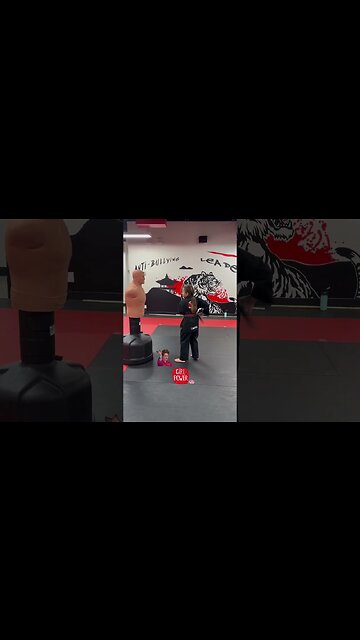 #shorts #cute #girlpower #girl #girls_respect_video #Toronto #taekwondo #karate #nunchaku #viral