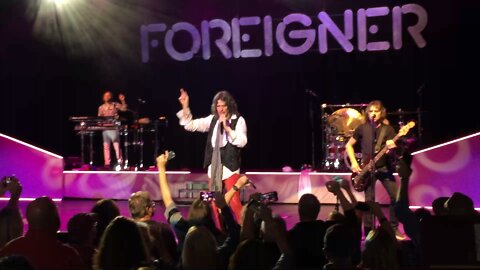 FOREIGNER - I Wanna know what love is