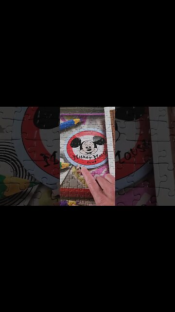 Part 1 Making Mickey Magic #puzzle #ravensburger #satisfying #mickeymouse #magic