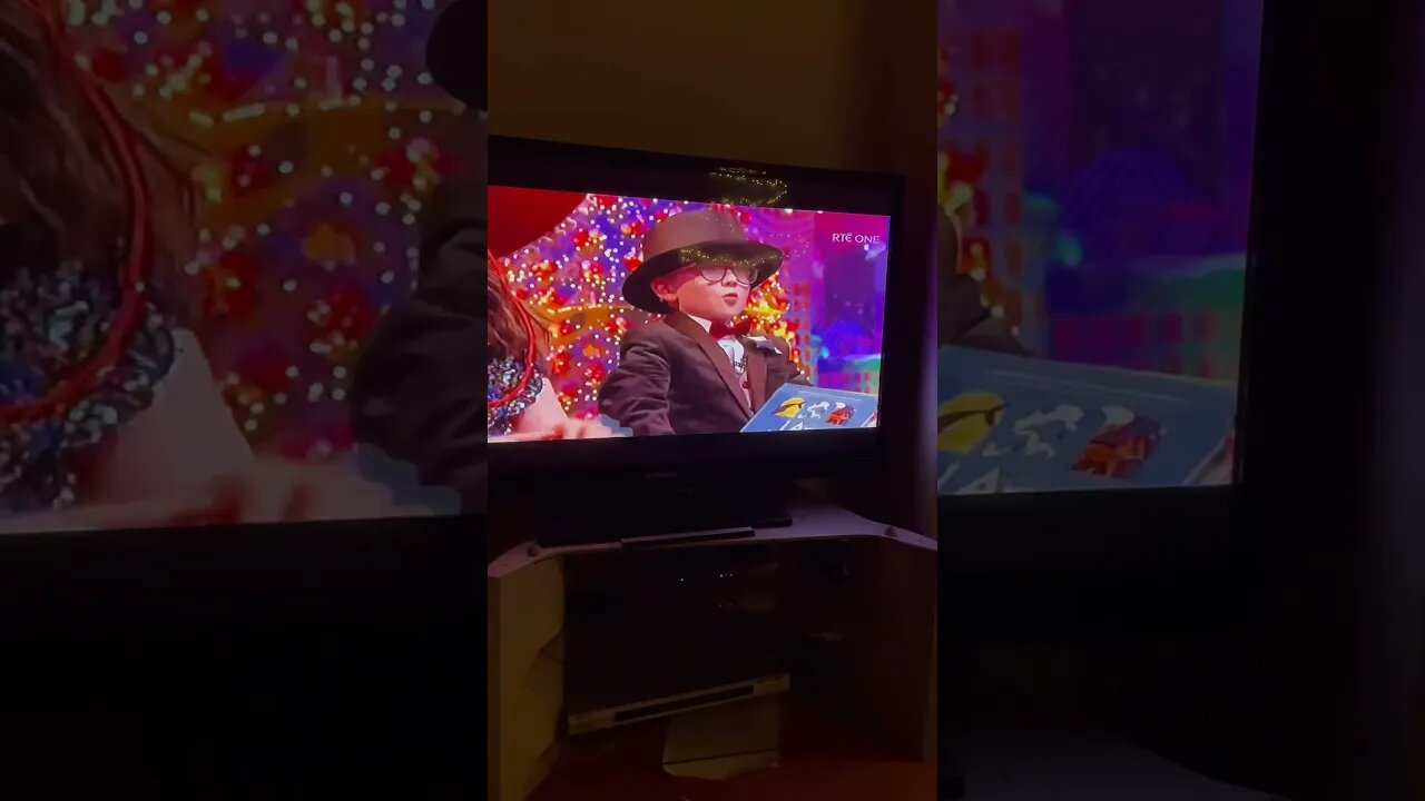 My book on the #latelatetoyshow #childrensbooks