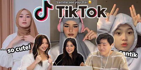 Korean girls react to Hijab Tiktok?! *cantik