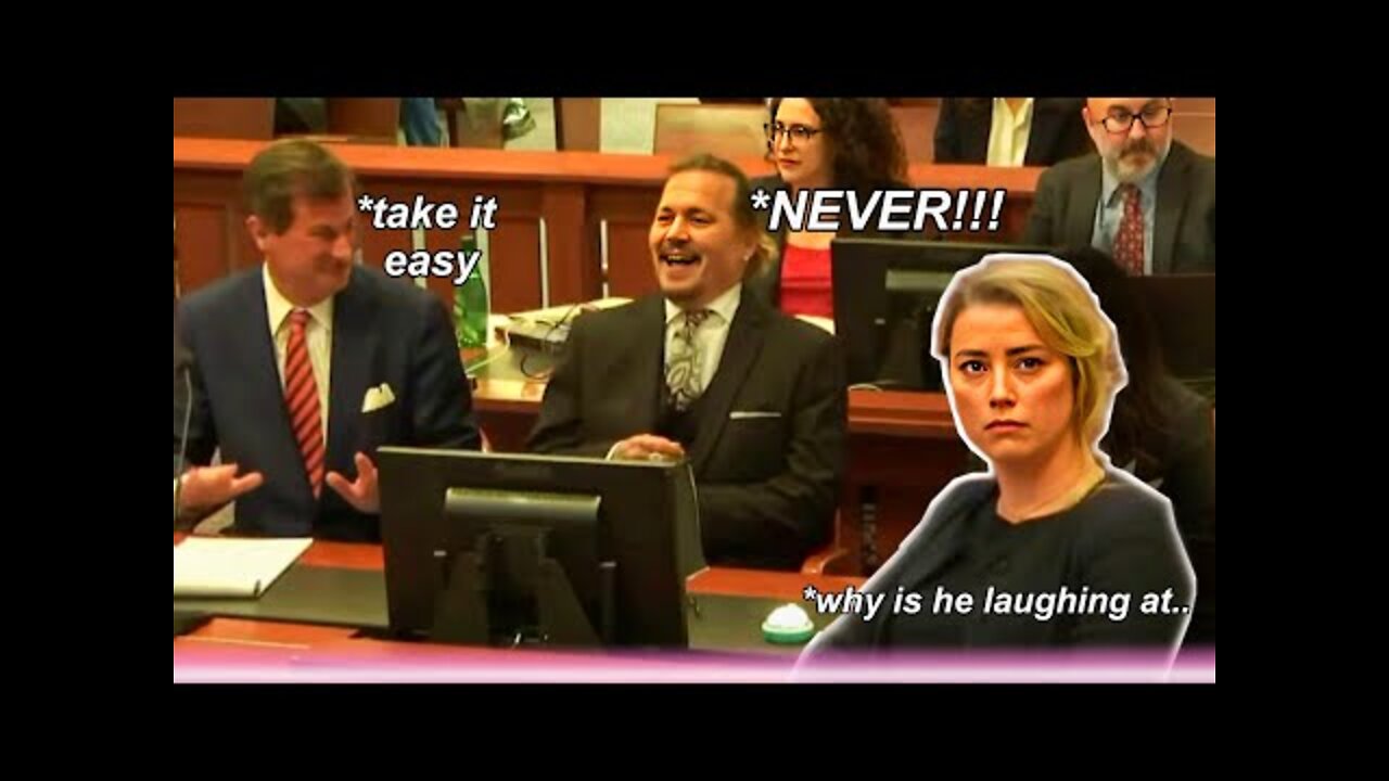 Johnny Depp Hilariously Trolling Amber Heard and her Lawyers in Court!