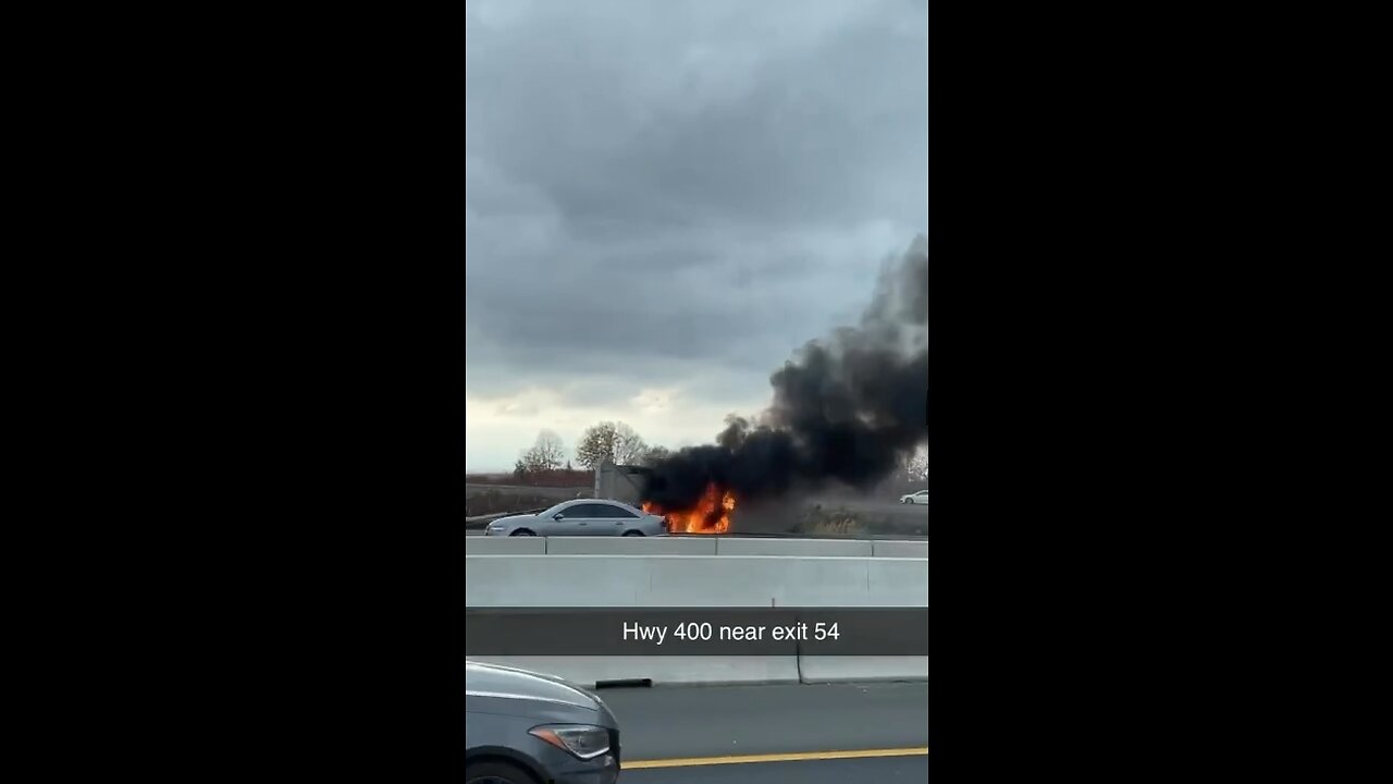 Truck Fire On Highway 400