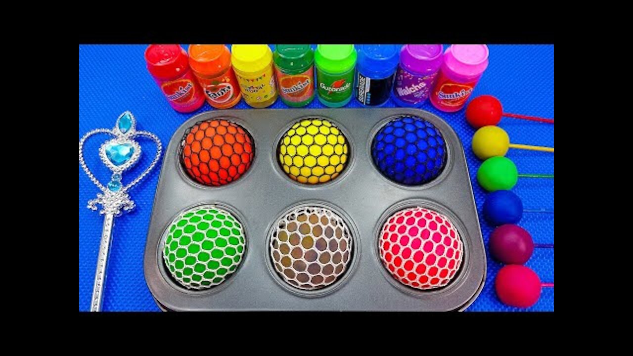 Satisfying Video l Playdoh Rainbow Lollipop Candy With Color Tray Balls