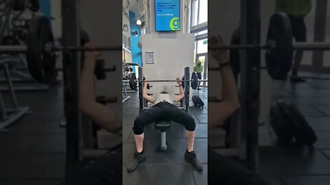 A GYM PAROU PRA VER QUANTO LEVANTO NO SUPINO