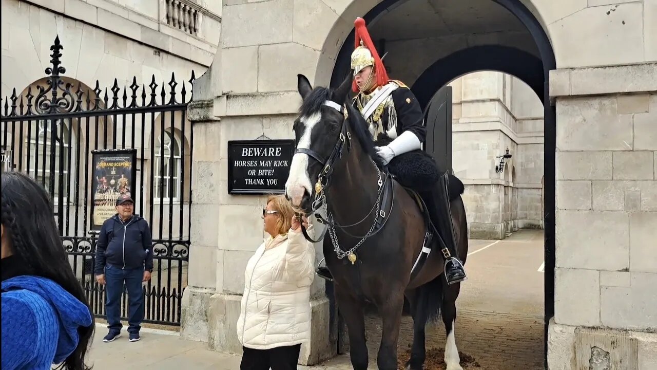 Get off the Reins Guard Shouts at tourist #horseguardsparade