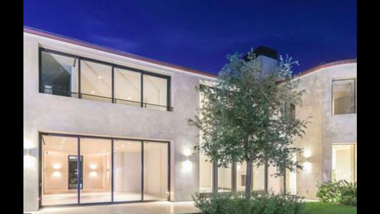 KanyeWest & KimKardashian's BelAir Home They Sold For $17 8 Million