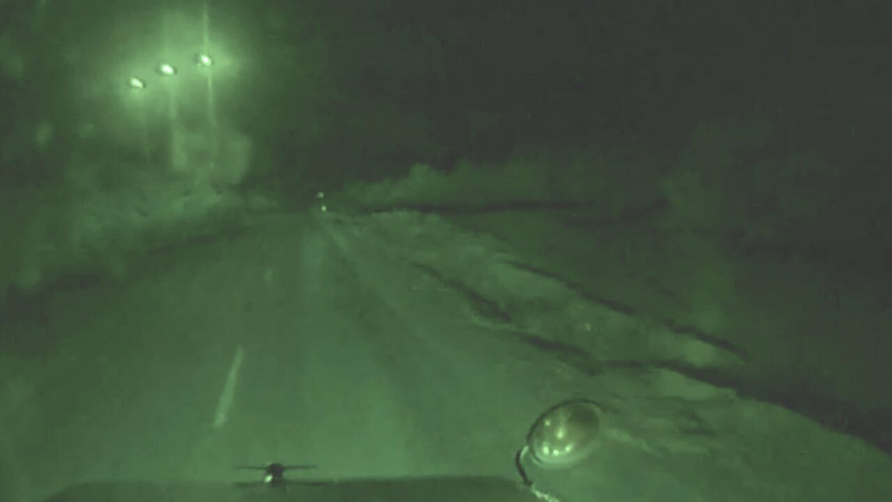 Truck driver Captures UFO on dash cam