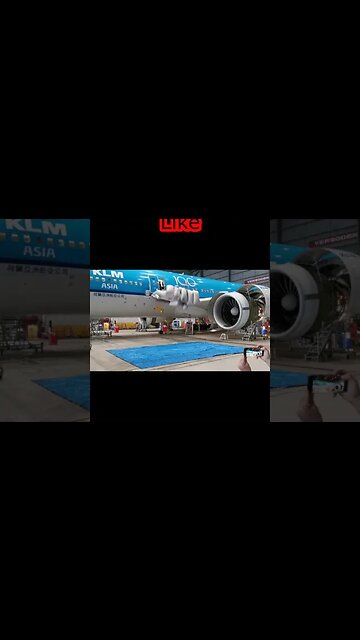 How KLM B777 Emergency Slide Shooting Fast #Flying #Aviation #AeroArduino