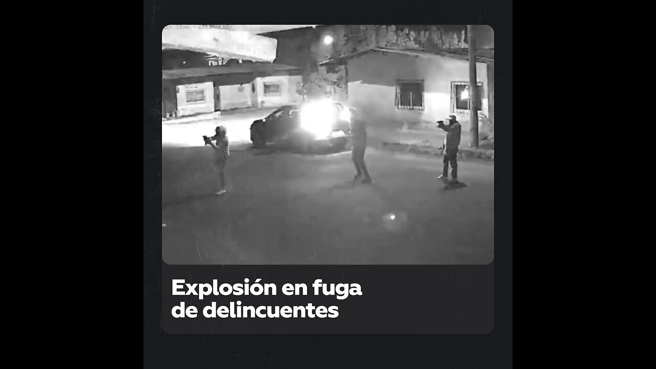 Explosión en vehículo durante fuga de delincuentes en Ecuador