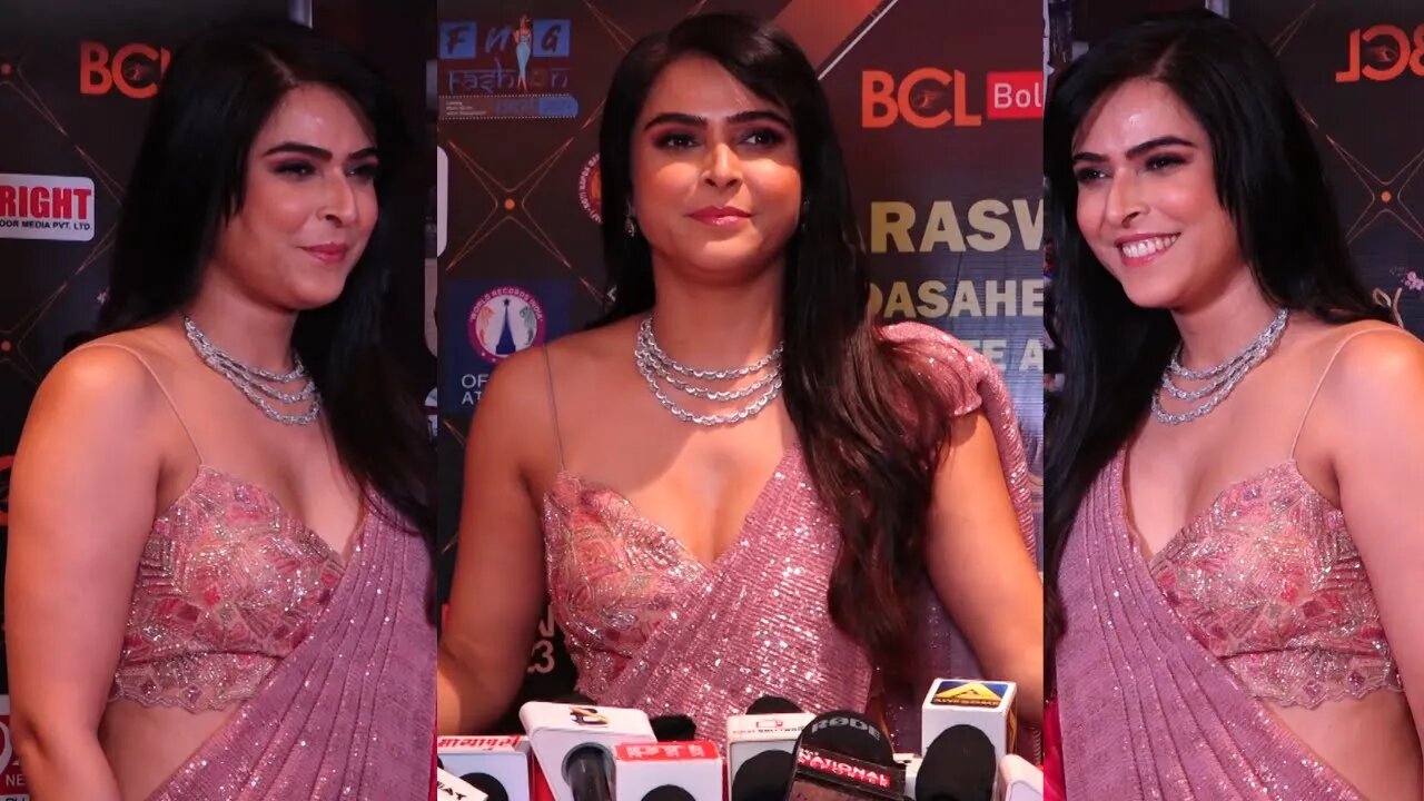 Madhurima Tuli With Mother Full Interview At Dadashaheb Phalke Award 2023 😍🔥