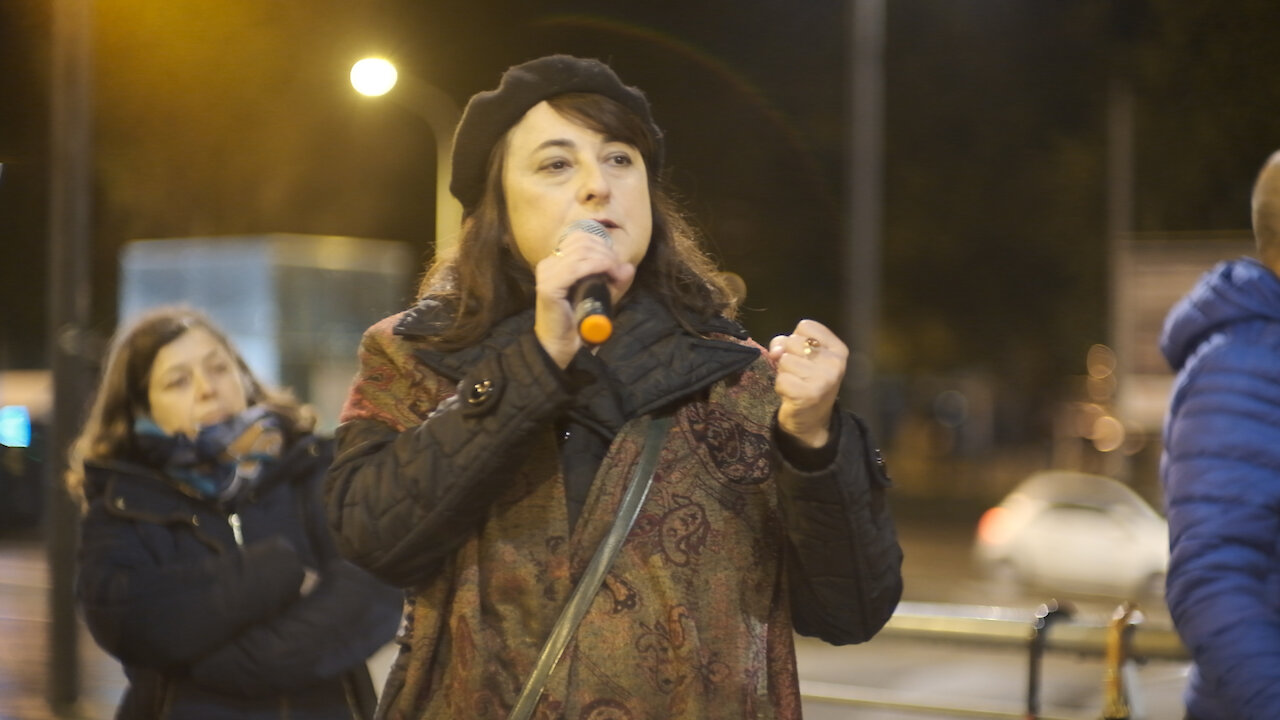 Manifestazione a difesa dei diritti - Stringono sempre di più il cappio al collo della democrazia !